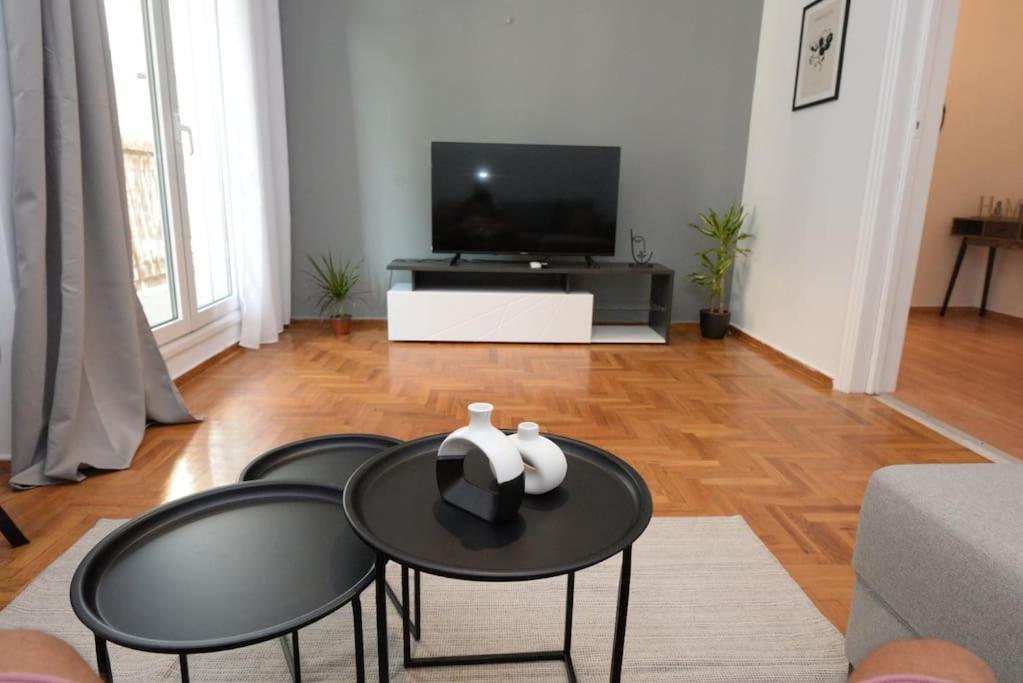 Minimal Apartment In Koukaki Athènes Extérieur photo